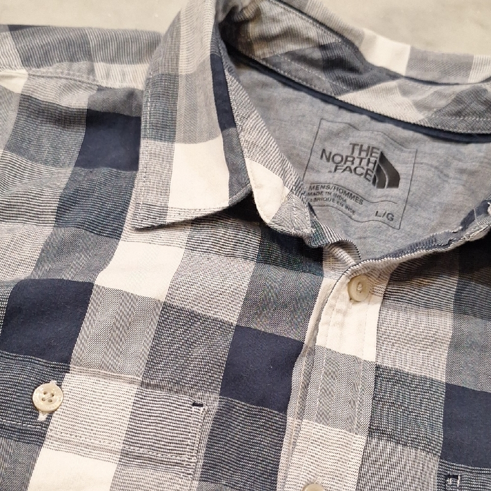 The North Face Men's Blue Plaid Shortsleeve Shirt Sz Large Navy White Hiking‎
